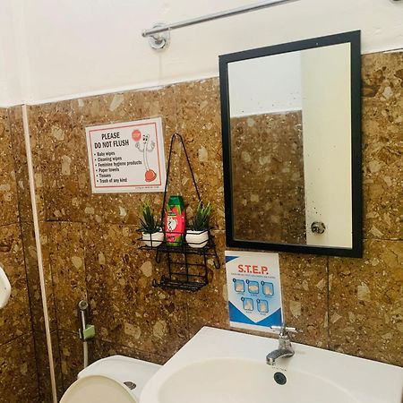 Queen'S Room Rental 4 엘니도 외부 사진