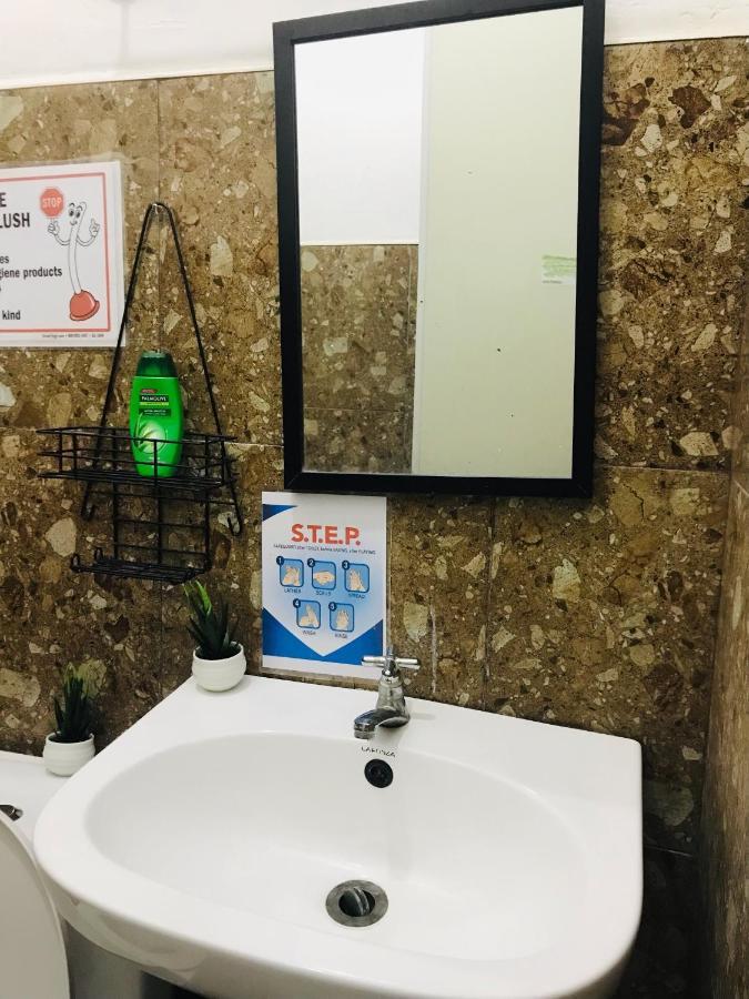Queen'S Room Rental 4 엘니도 외부 사진