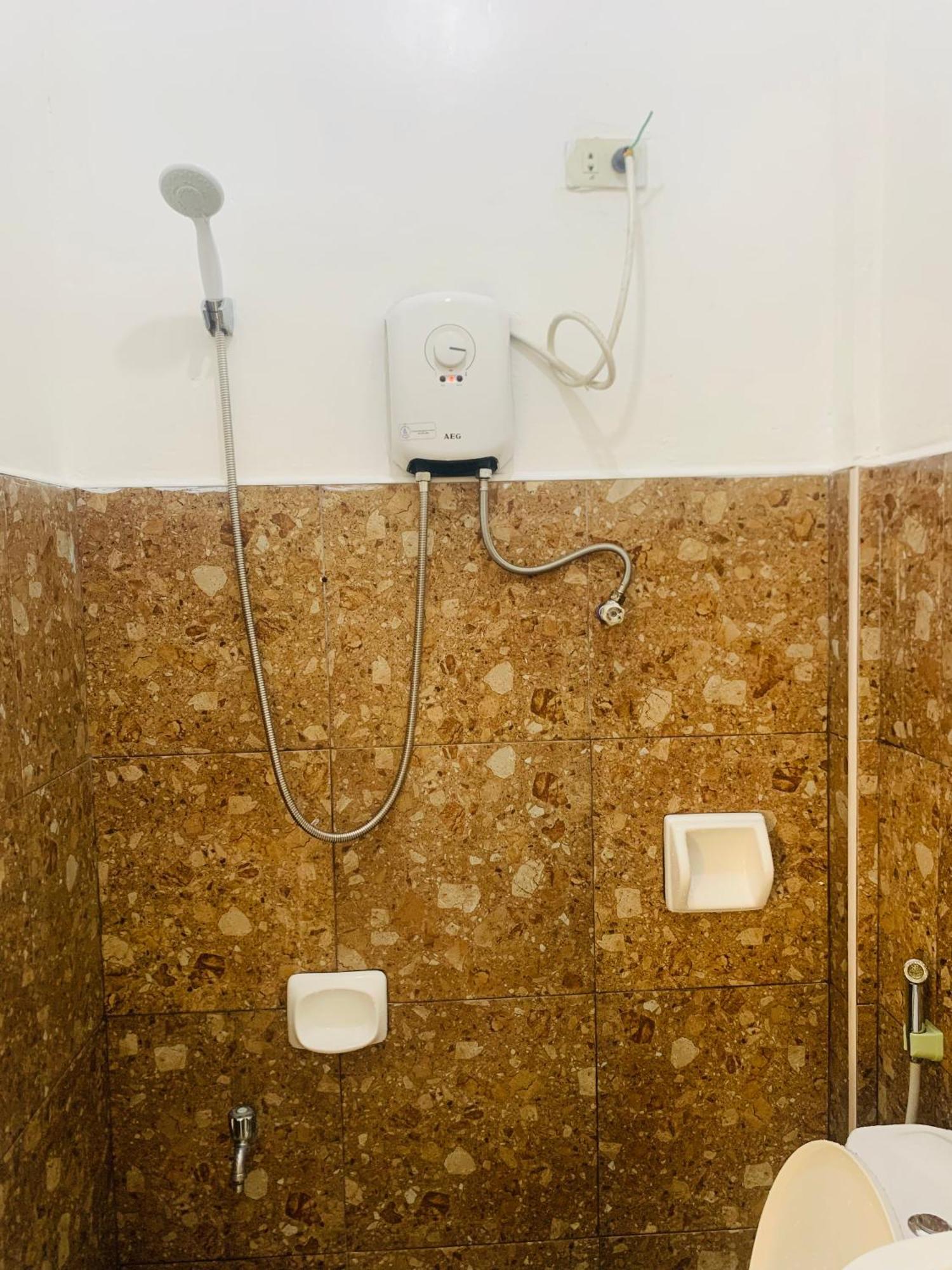Queen'S Room Rental 4 엘니도 외부 사진
